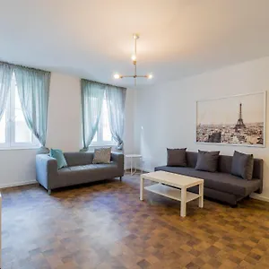 Nena Hermannplatz Берлин